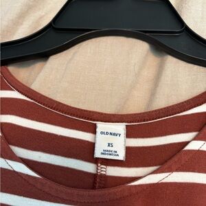 Old Navy Brown and White Striped Tee